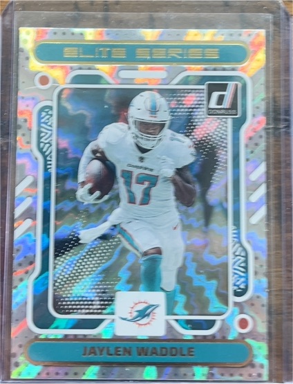 2023 Donruss The Elite Series #ES-12 Jaylen Waddle — front
