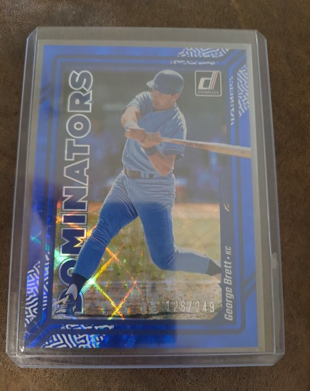 2023 Donruss Dominators #D1 George Brett — front