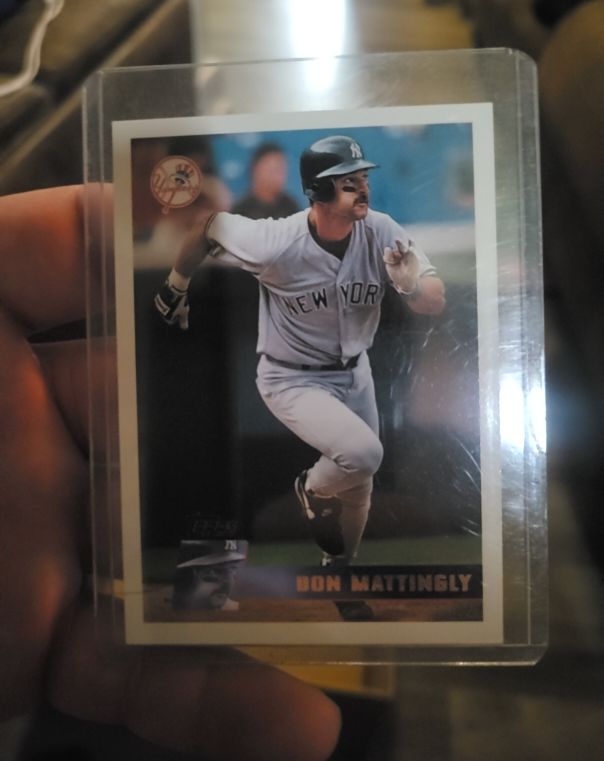 1996 Topps #185 Don Mattingly — front