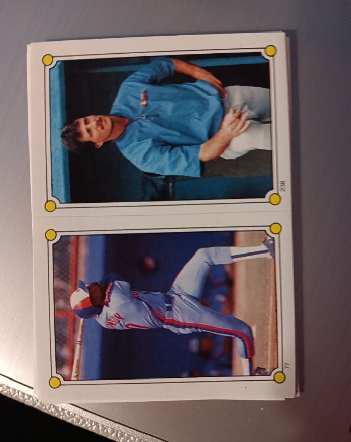 1987 Topps Stickers #77 Andre Dawson / Greg Harris — front