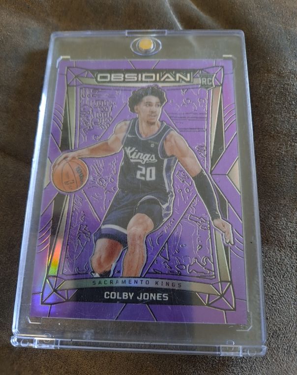 2023-24 Panini Obsidian #Colby Jones Sacramento Kings Rookie — front