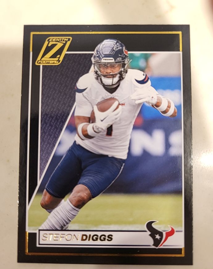 2024 Panini Zenith #39 Stefon Diggs — front