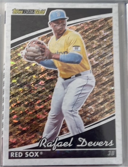 2022 Topps Update Black Gold #BG-5 Rafael Devers — front