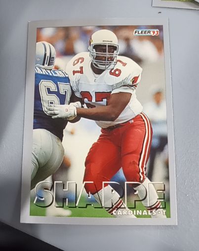 1993 Fleer #393 Luis Sharpe — front