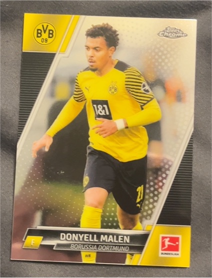 2021 Topps Chrome Bundesliga #32 Donyell Malen — front