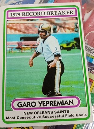 1980 Topps #6 Garo Yepremian Record Breaker New Orleans Saints — front