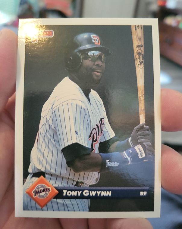 1993 Donruss #126 Tony Gwynn — front