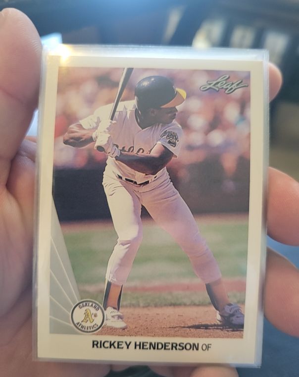 1990 Leaf #160 Rickey Henderson — front