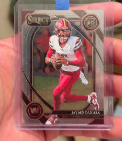 2024 Panini Select Club Level #217 Jayden Daniels Rookie — front