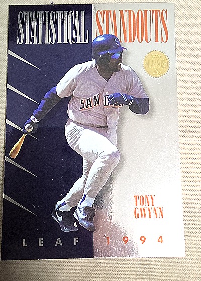 1994 Leaf Statistical Standouts #9 Tony Gwynn — front