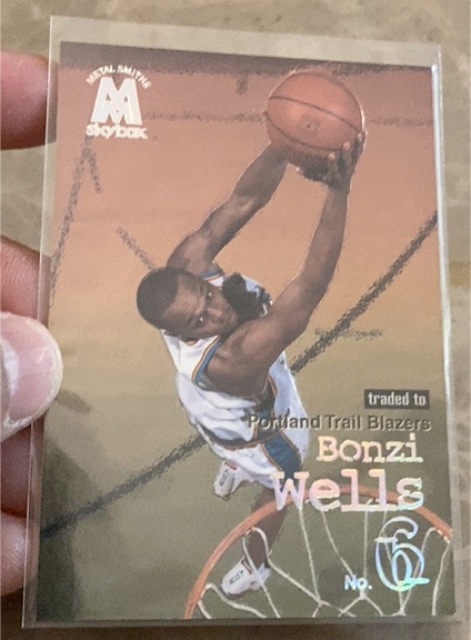 1998-99 SkyBox Molten Metal #65 Bonzi Wells — front