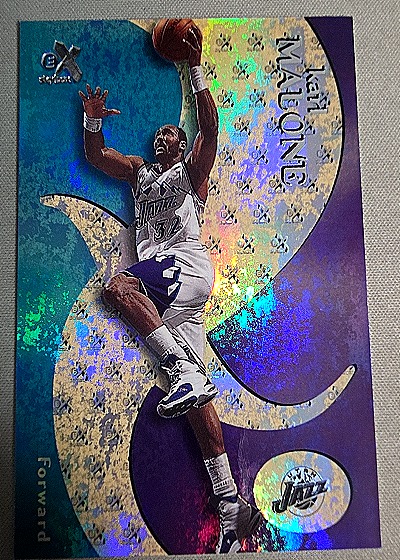 1999-00 Skybox E-X #49 Karl Malone — front