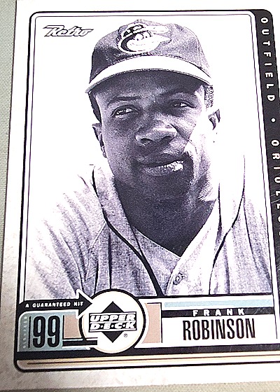 1999 Upper Deck Retro #107 Frank Robinson — front