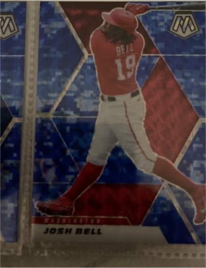 2021 Panini Mosaic #15 Josh Bell — front