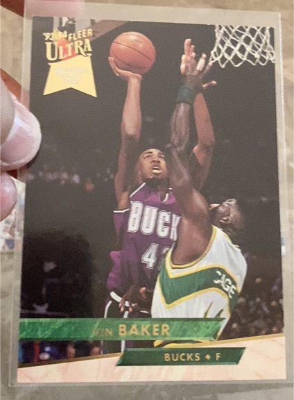 1993-94 Fleer Ultra #310 Vin Baker — front