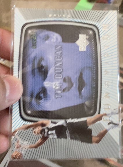 2002-03 Upper Deck Dunkvision #DV3 Tim Duncan — front