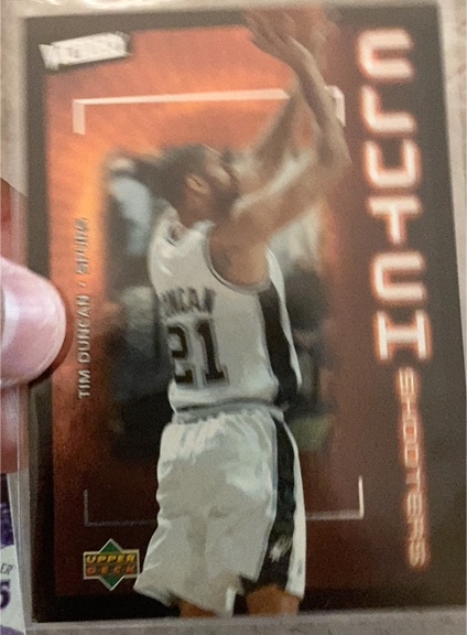2003-04 Upper Deck Victory #170 Tim Duncan — front