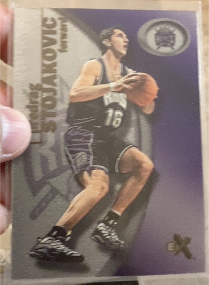 2000-01 E-X Basketball #78 Peja Stojakovic — front