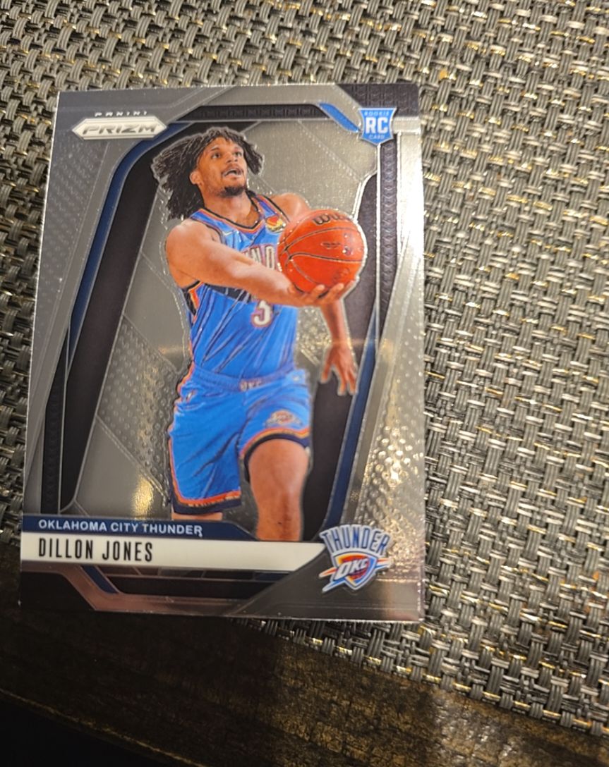 2024-25 Panini Prizm #240 Dillon Jones — front