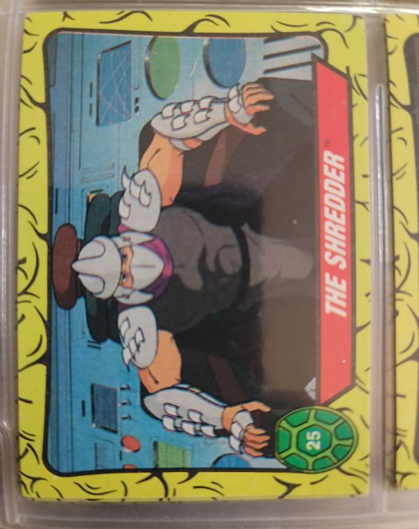 1989 Topps Teenage Mutant Ninja Turtles #25 The Shredder — front