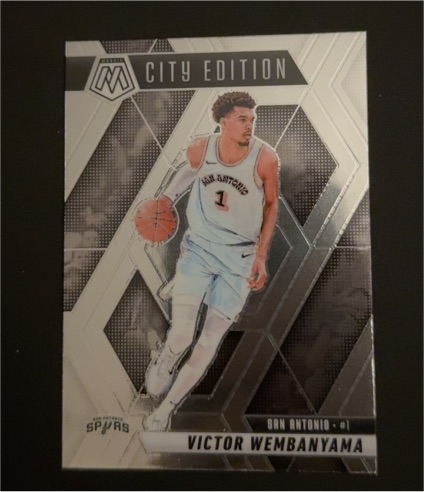 2024-25 Panini Mosaic #288 Victor Wembanyama City Edition — front