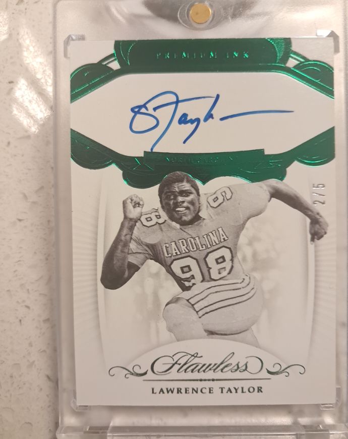 2020 Panini Flawless Premium Ink #FRS-LT Lawrence Taylor — front