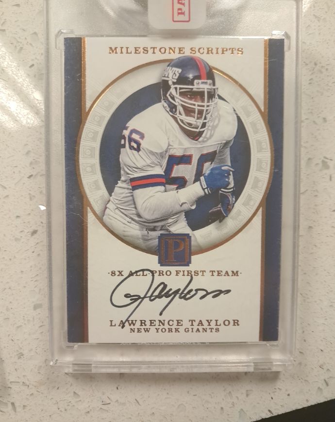 2017 Panini Pantheon Milestone Scripts Lawrence Taylor — front