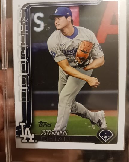 2025 Topps Series 2 #400 Shohei Ohtani — front