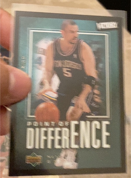 2003-04 Upper Deck Victory #184 John Stockton — front