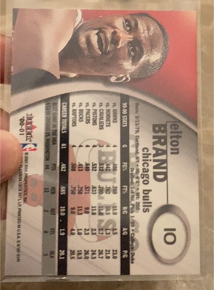 2000-01 Fleer #10 Elton Brand — front