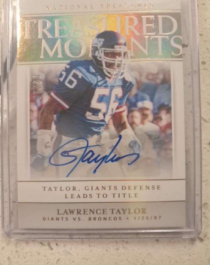 2019 Panini National Treasures Treasured Moments Gold Auto #54 Lawrence Taylor — front