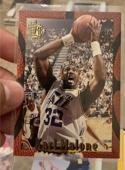 1994-95 Topps Embossed #96 Karl Malone — front
