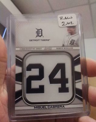 2022 Topps Series 1 Jersey Number Medallion Commemorative Relic #JNM-MC Miguel Cabrera — front