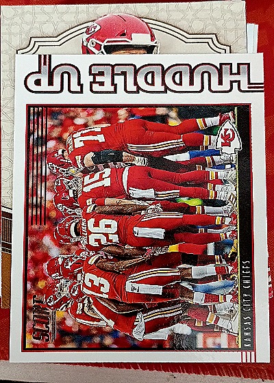 2020 Score #HDL-KC Kansas City Chiefs Huddle Up — front