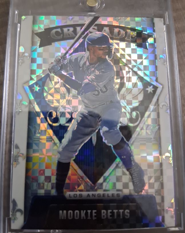 2022 Panini Chronicles Crusade #25 Mookie Betts — front