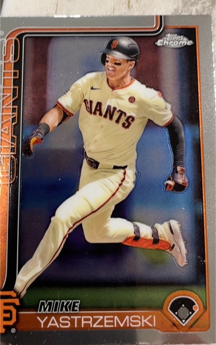2025 Topps Chrome #40 Mike Yastrzemski — front