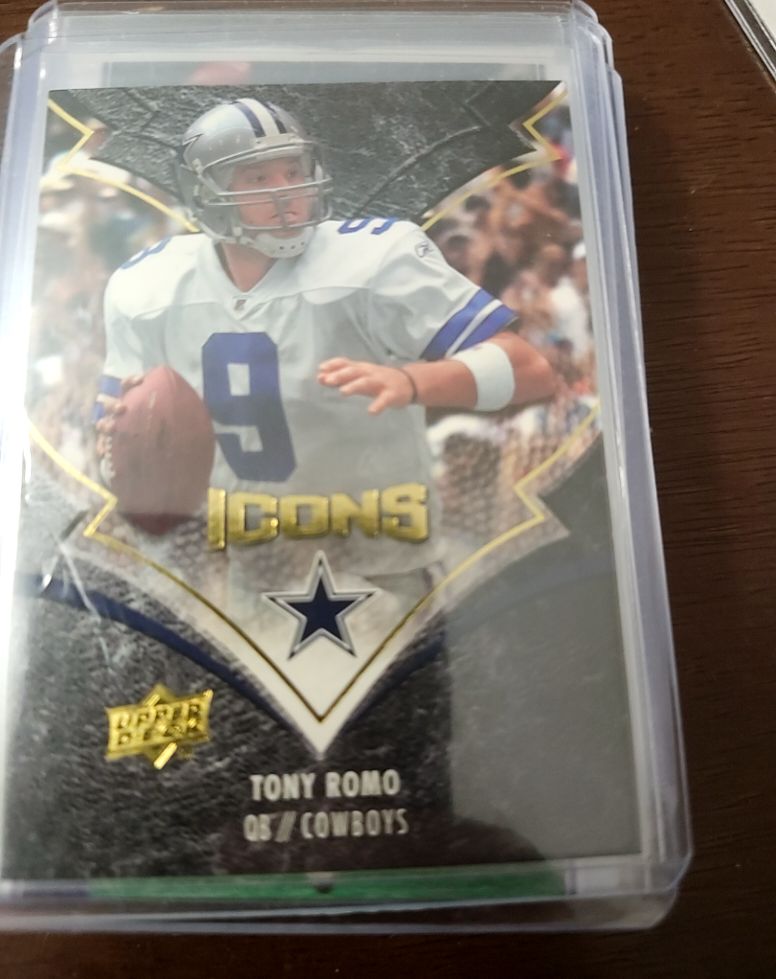 2008 Upper Deck Icons #25 Tony Romo — front