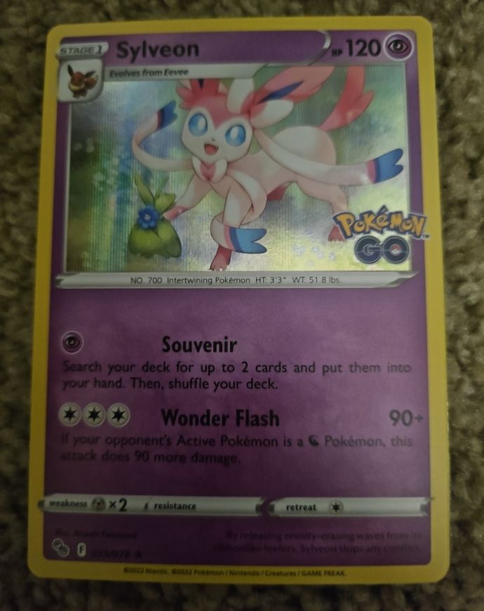 2022 Pokémon GO #035 Sylveon — front