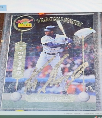 1994 Signature Rookies 24 Karat Gold Signatures #S1 Ken Griffey Jr — front