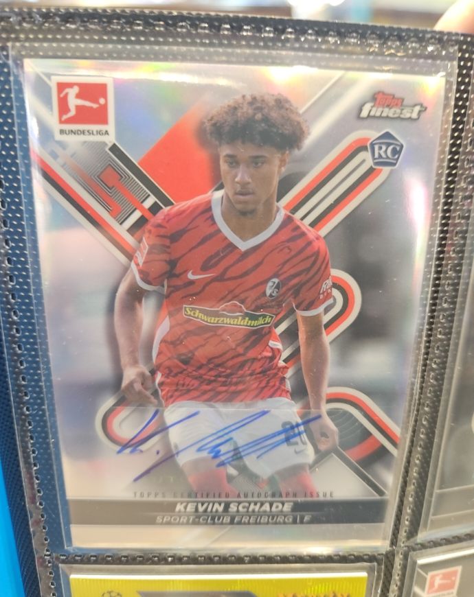 2021-22 Topps Finest Bundesliga #60 Kevin Schade Rookie — front