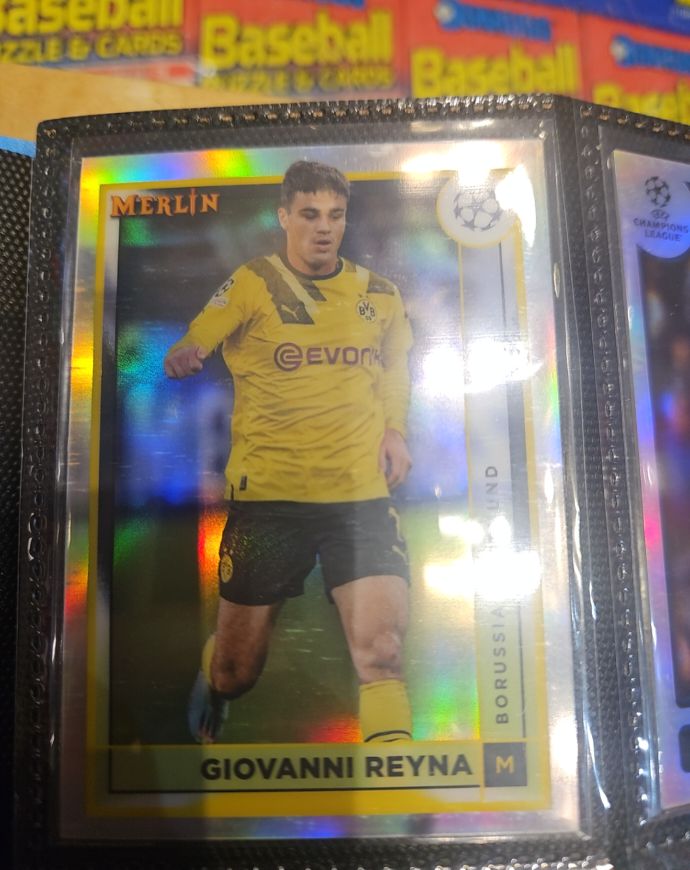 2022-23 Topps Merlin #30 Giovanni Reyna — front