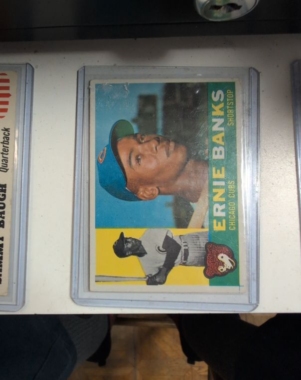 1960 Topps #10 Ernie Banks — front