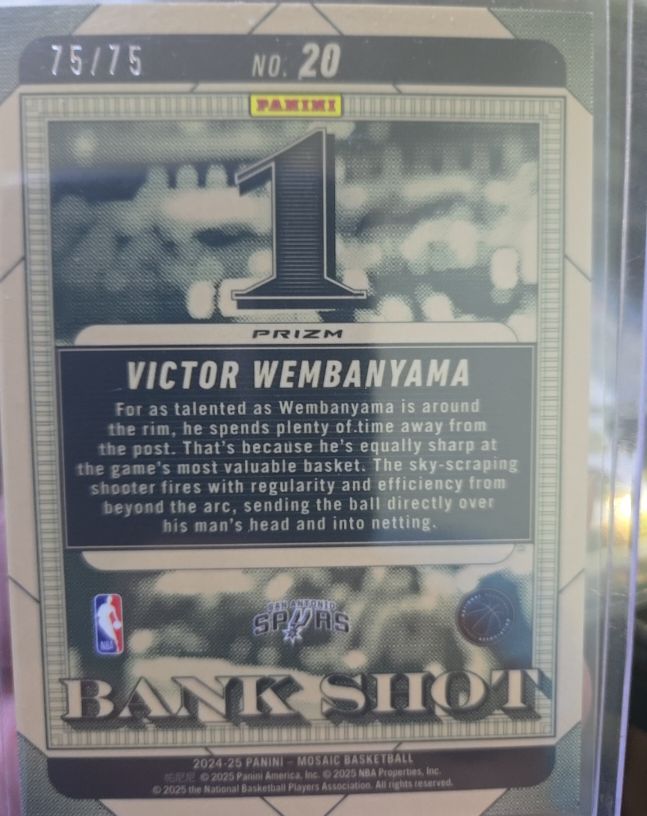 2024-25 Panini Mosaic Bank Shot #20 Victor Wembanyama — front