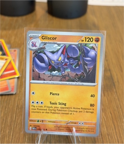 2023 Pokémon Gliscor #92 Paradox Rift — front