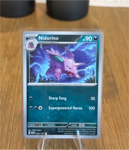 2023 Pokémon Scarlet & Violet 151 #033 Nidorino — front