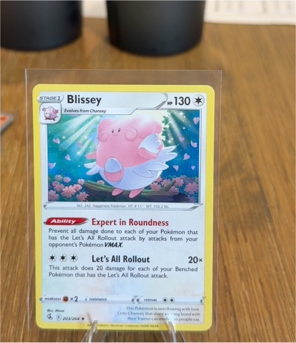 2021 Pokémon Fusion Strike #203 Blissey — front