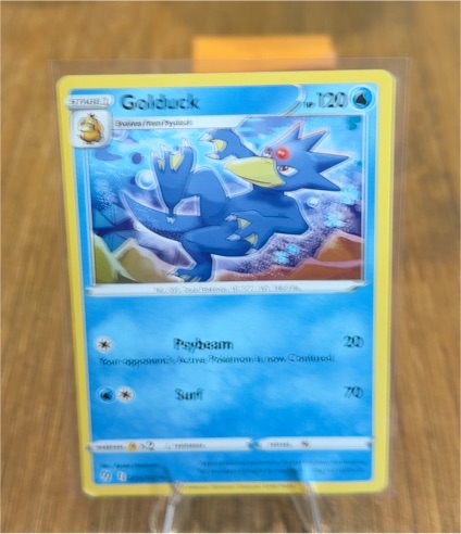 Pokemon Sword & Shield Evolving Skies #025 Golduck — front