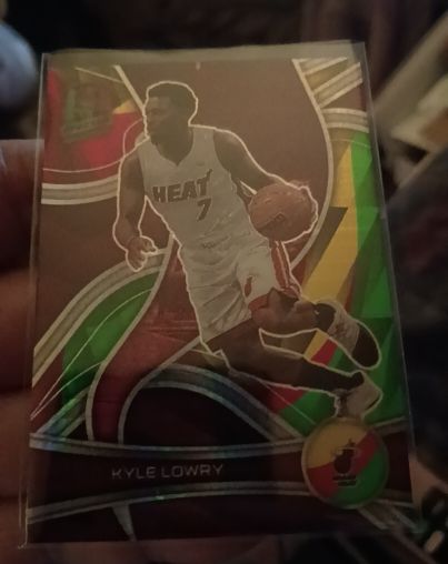 2021-22 Panini Spectra #51 Kyle Lowry — front
