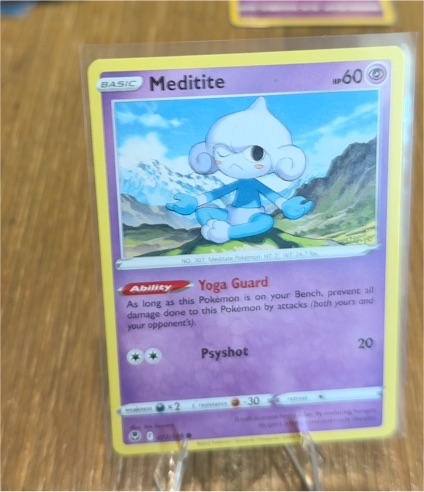 2022 Pokémon Silver Tempest #72 Meditite — front