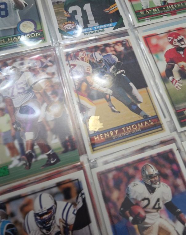 1991 Upper Deck #52 Henry Thomas — front